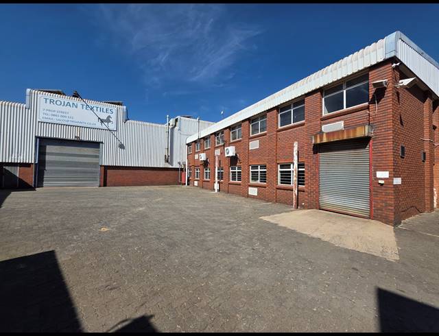 2,013M² WAREHOUSE TO LET IN SELBY